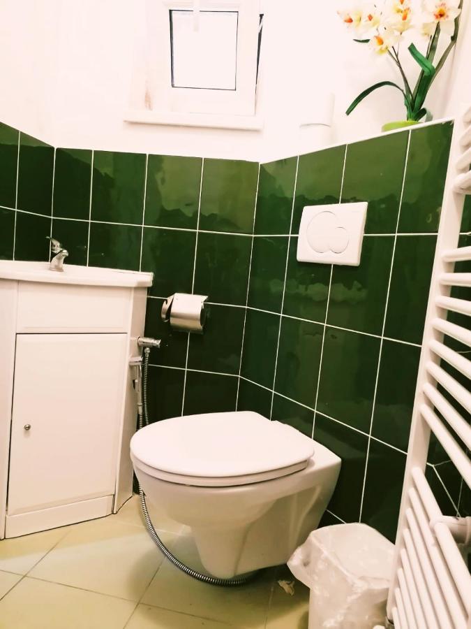 Apartmany Pri Auparku بييشتِني المظهر الخارجي الصورة