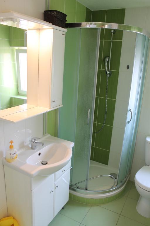 Apartmany Pri Auparku بييشتِني المظهر الخارجي الصورة